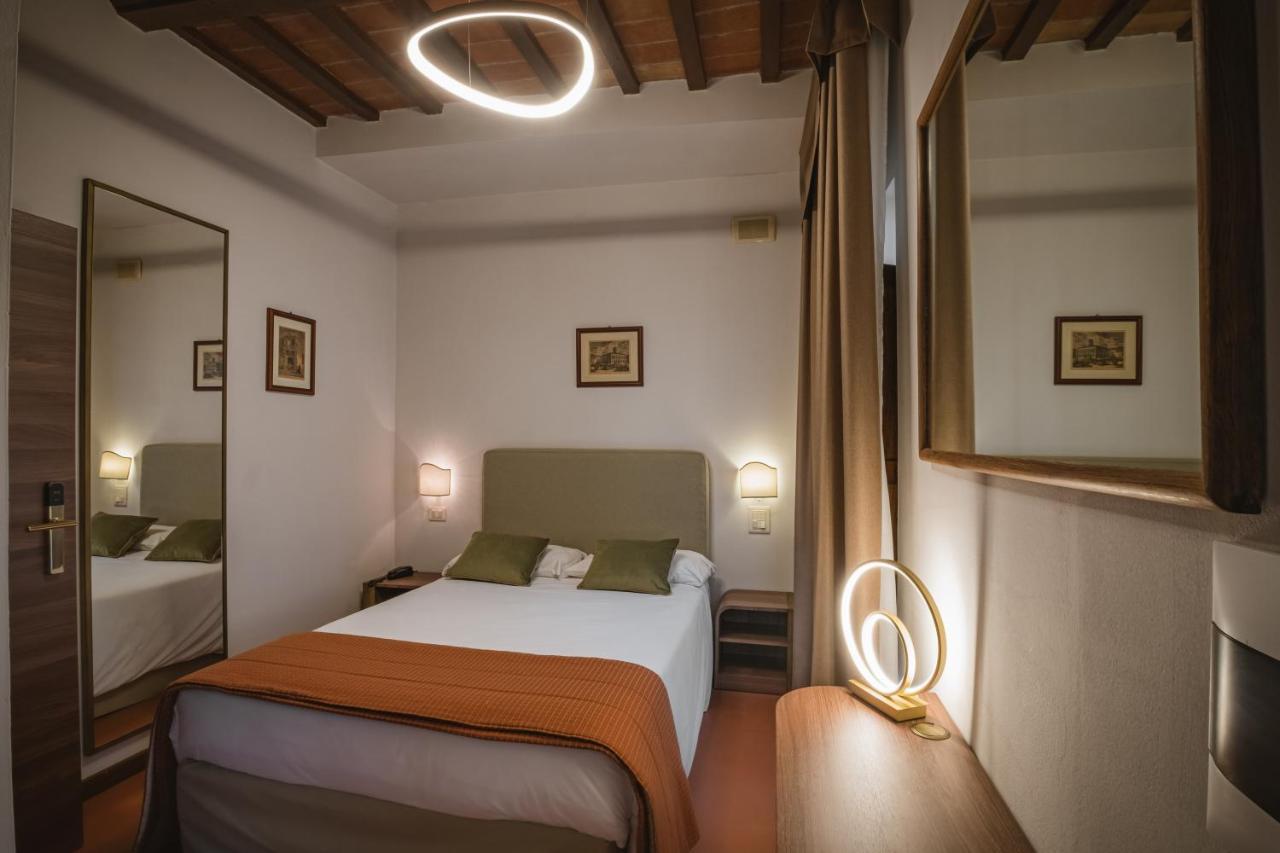 Hotel Villa Montegranelli Gubbio Esterno foto