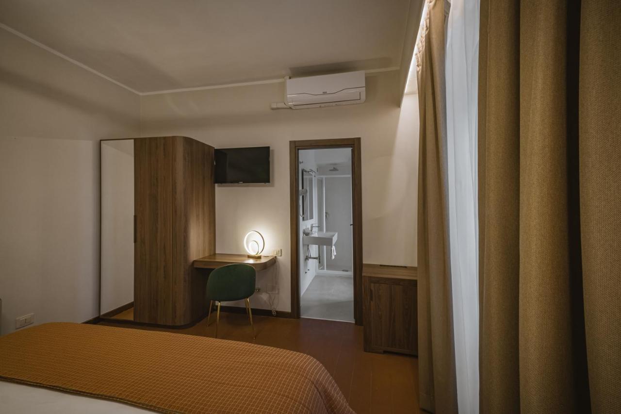 Hotel Villa Montegranelli Gubbio Esterno foto