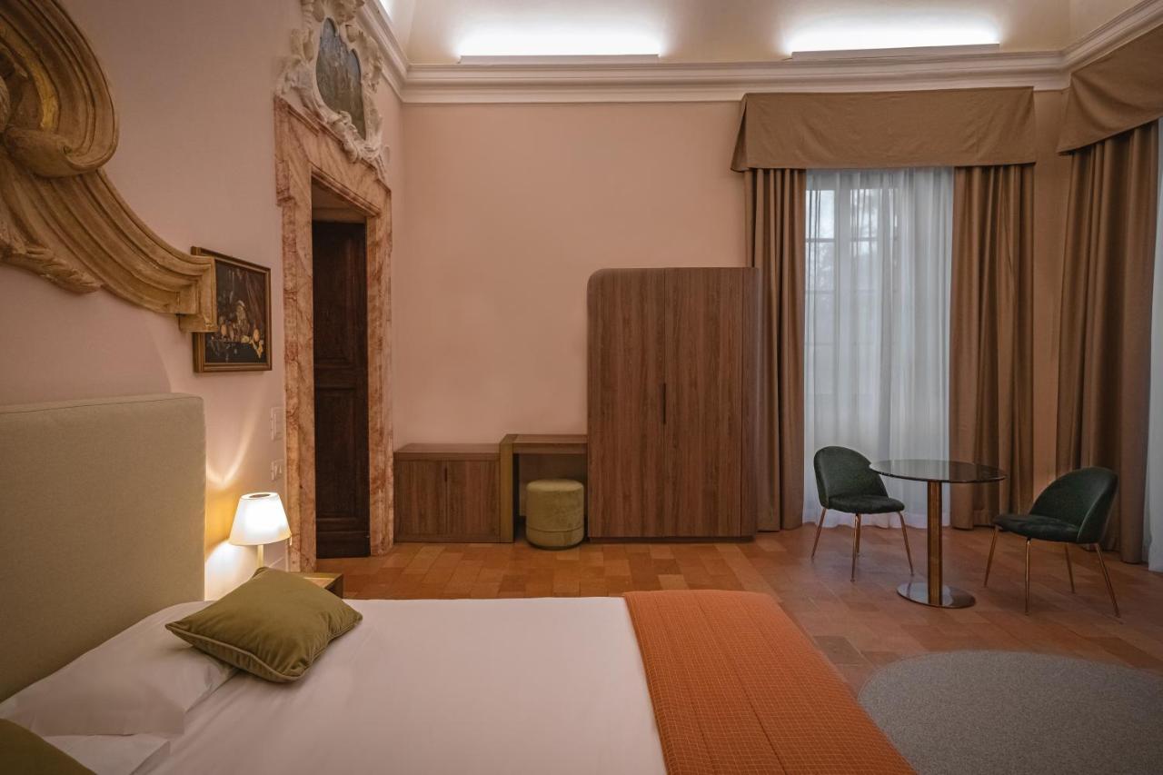 Hotel Villa Montegranelli Gubbio Esterno foto