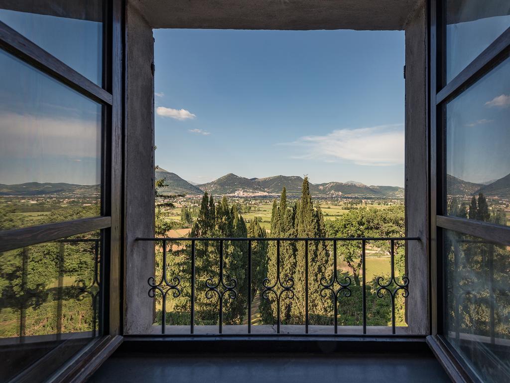 Hotel Villa Montegranelli Gubbio Esterno foto