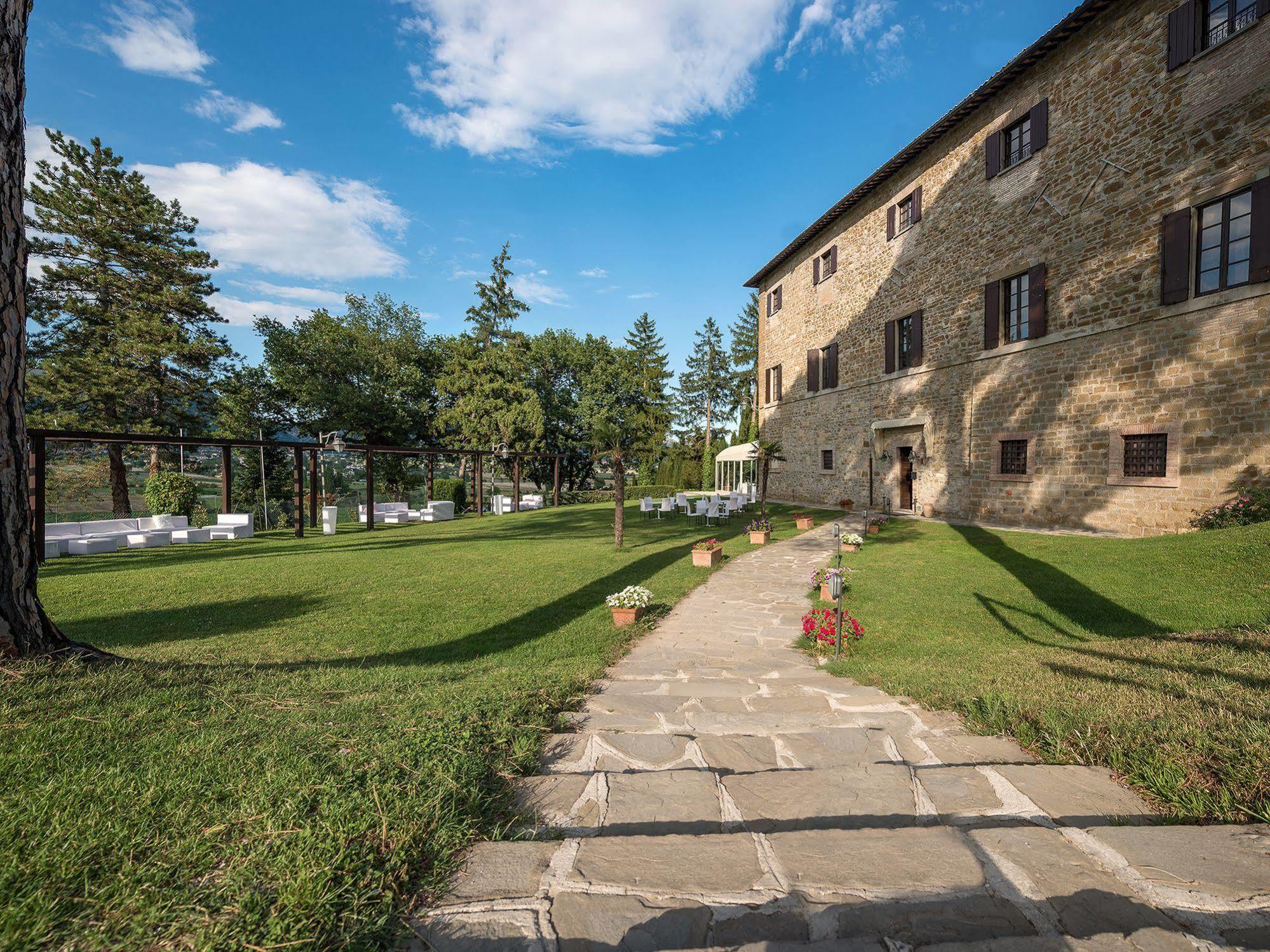 Hotel Villa Montegranelli Gubbio Esterno foto